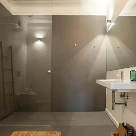 Ferienhaus Peaceful 2bedrooms W Patio In *