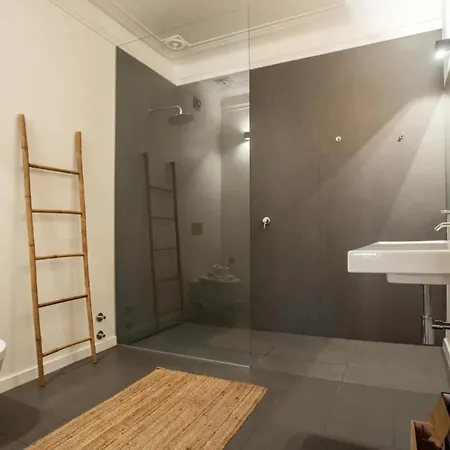 Peaceful 2bedrooms W Patio In * Lissabon